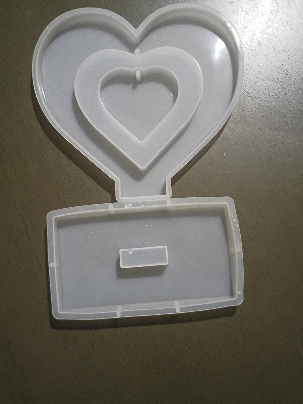 & Other Stories White Heart Phone Grip Silicone Mold